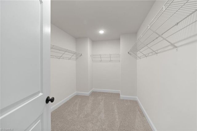 2383 Robbins Perch West Court, Kernersville, NC 27284