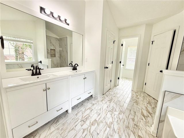 917 Keldron Court, Lawrenceville, GA 30045