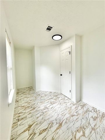 917 Keldron Court, Lawrenceville, GA 30045