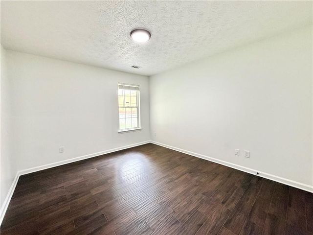 917 Keldron Court, Lawrenceville, GA 30045