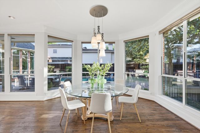 17431 Woods Edge Drive, Dallas, TX 75287