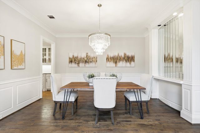 17431 Woods Edge Drive, Dallas, TX 75287