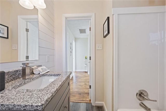 1212 Oak Park AVE, Norfolk, VA 23503