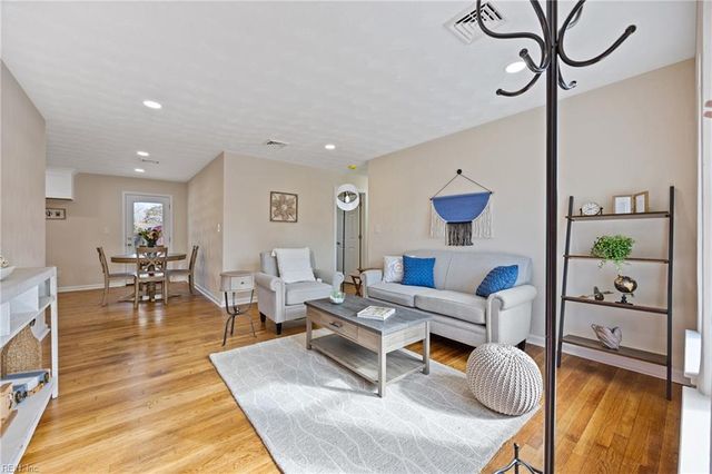 1212 Oak Park AVE, Norfolk, VA 23503