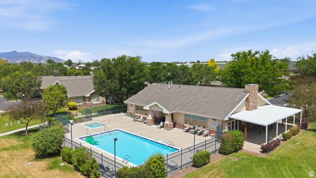 6276 S LAURA JO LN, Taylorsville, UT 84129