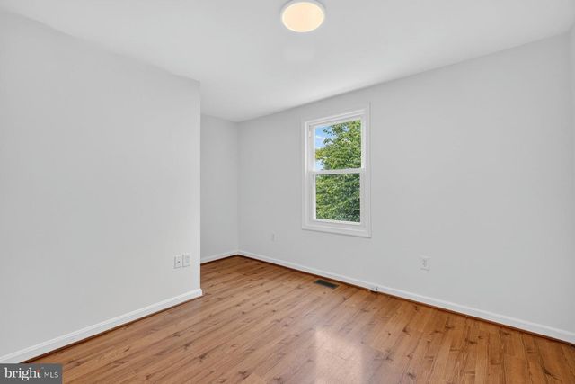 302 SPRING GATE CT, Mount Airy, MD 21771