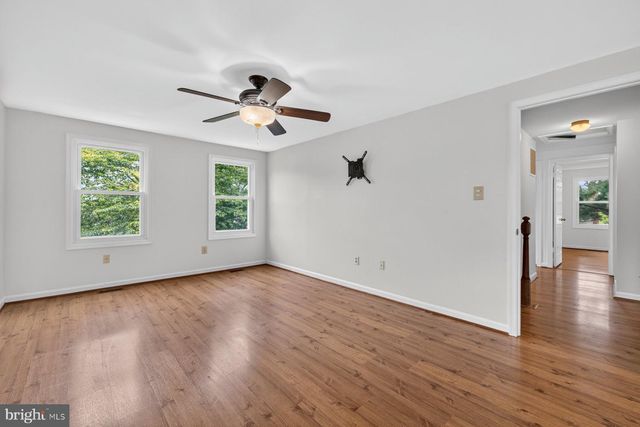 302 SPRING GATE CT, Mount Airy, MD 21771