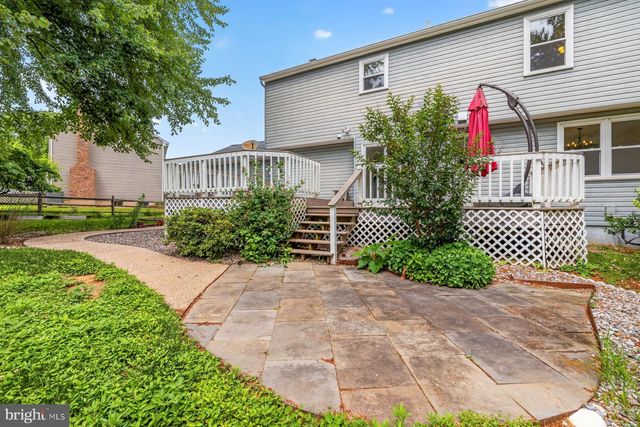 302 SPRING GATE CT, Mount Airy, MD 21771