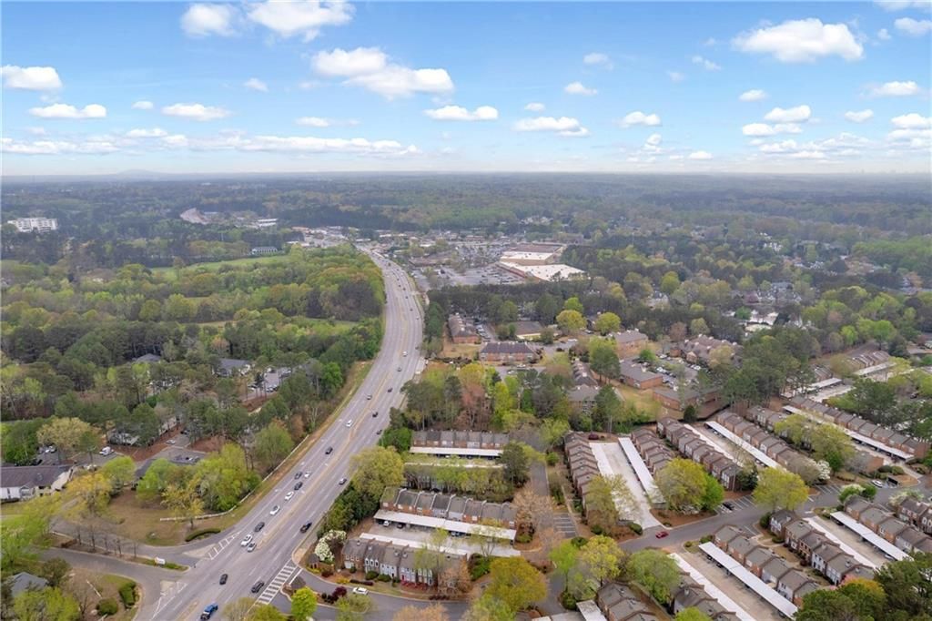 Image 23 of property listing at 113 Brittany Court, Duluth, GA 30096