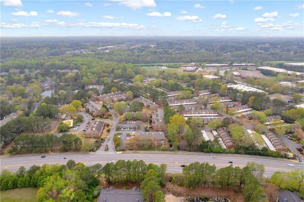 Image 26 of property listing at 113 Brittany Court, Duluth, GA 30096