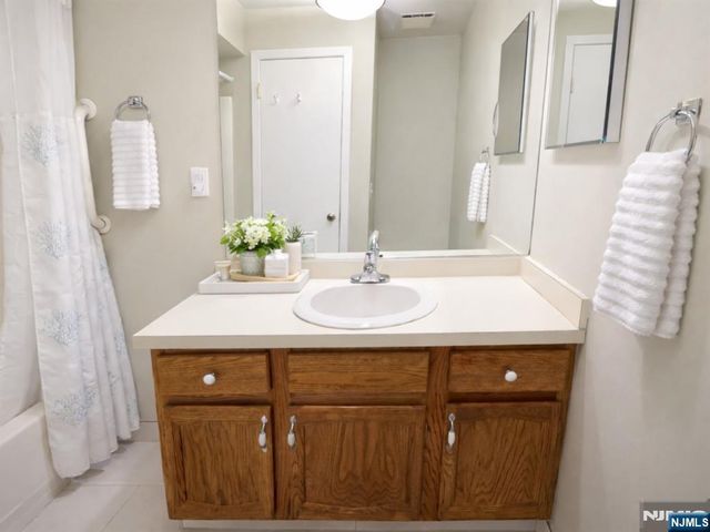 2111 Hilltop Road, Mahwah, NJ 07430