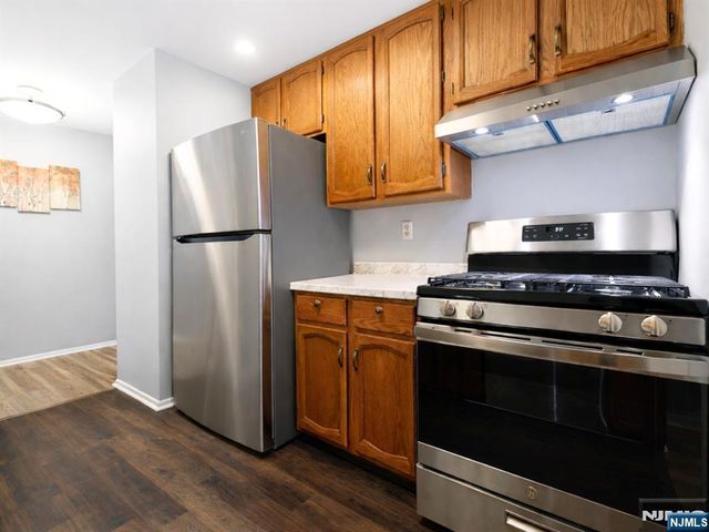 2111 Hilltop Road, Mahwah, NJ 07430
