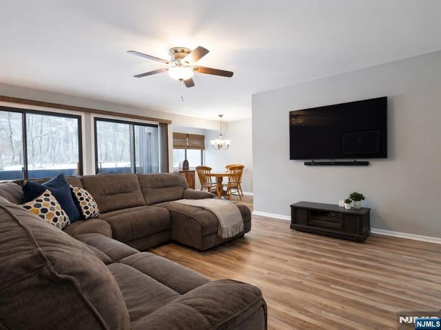 2111 Hilltop Road, Mahwah, NJ 07430