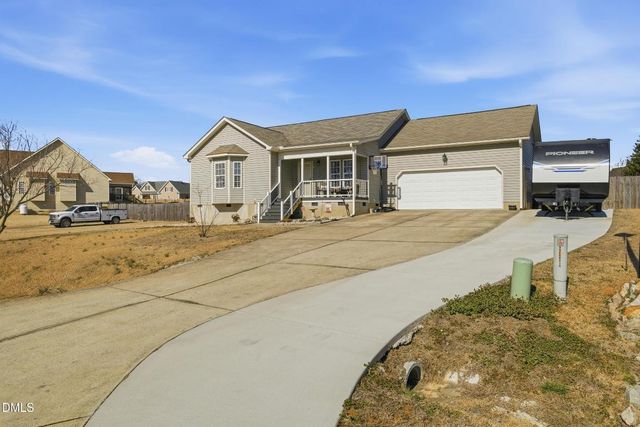 61 New River Court, Angier, NC 27501