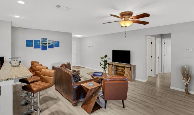 2757 FEIFFER CIRCLE, Sarasota, FL 34235