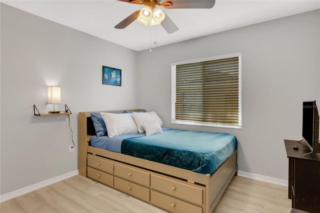 2757 FEIFFER CIRCLE, Sarasota, FL 34235