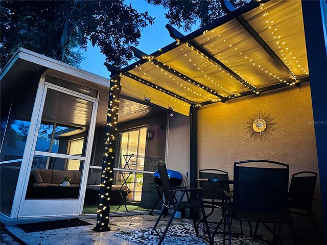 2757 FEIFFER CIRCLE, Sarasota, FL 34235