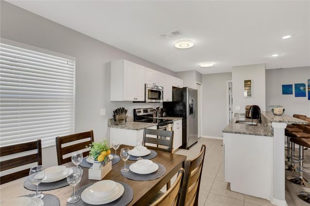 2757 FEIFFER CIRCLE, Sarasota, FL 34235