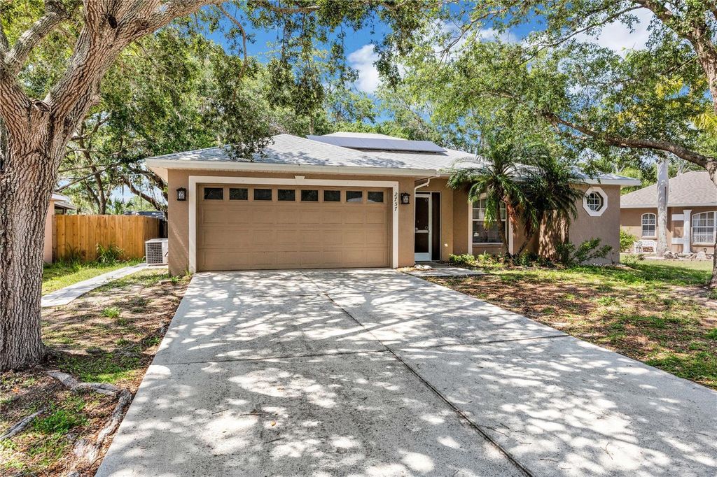 2757 FEIFFER CIRCLE, Sarasota, FL 34235
