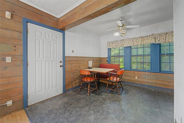 217 Franklin Avenue, Des Moines, IA 50314