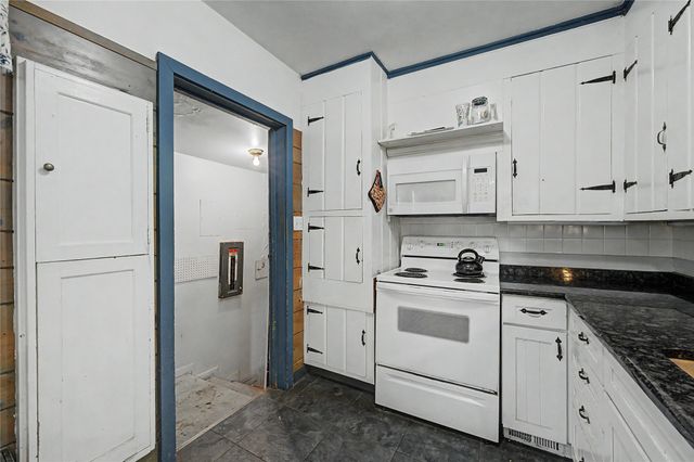 217 Franklin Avenue, Des Moines, IA 50314