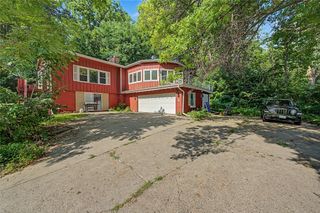 217 Franklin Avenue, Des Moines, IA 50314