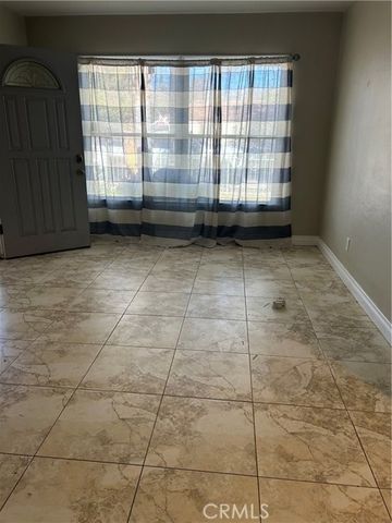 1579 Home, San Bernardino, CA 92411
