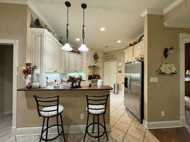 515 Southcreek Drive, Chandler, TX 75758