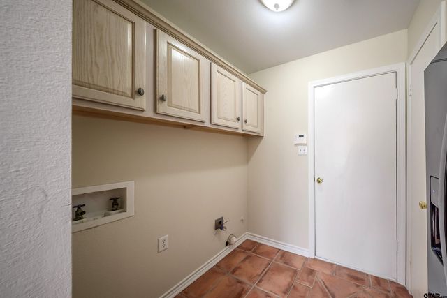 5401 Hollytree Dr. # 602, Tyler, TX 75703