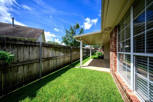 5401 Hollytree Dr. # 602, Tyler, TX 75703