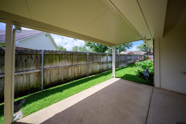 5401 Hollytree Dr. # 602, Tyler, TX 75703