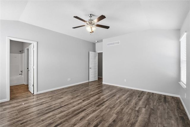 21297 W 219th Street, Spring Hill, KS 66083