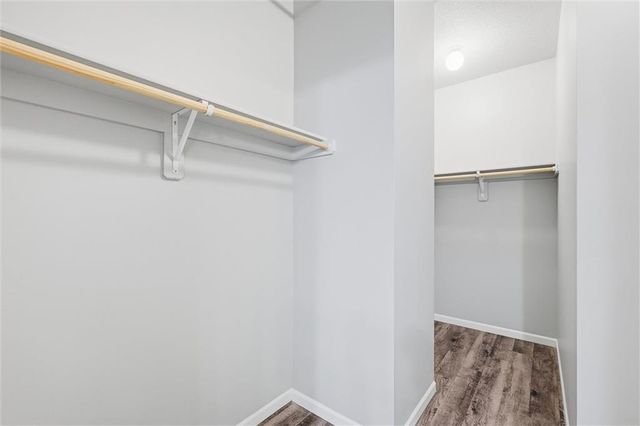 21297 W 219th Street, Spring Hill, KS 66083