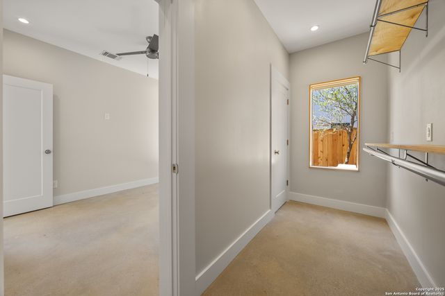 1103 S Cherry, San Antonio, TX 78210