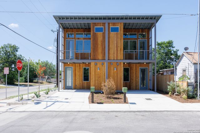 1103 S Cherry, San Antonio, TX 78210