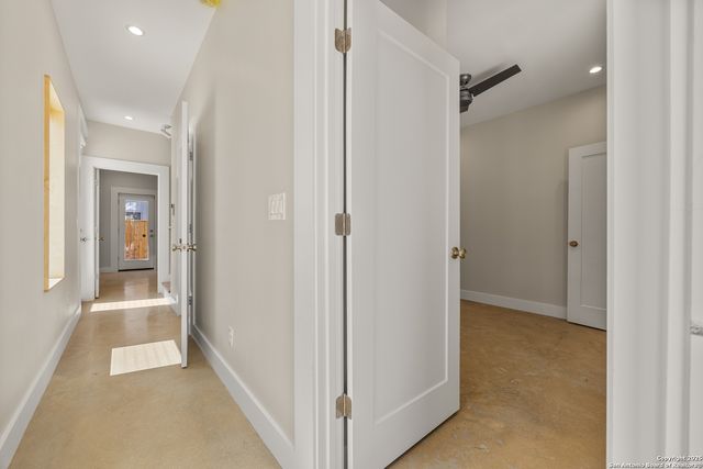 1103 S Cherry, San Antonio, TX 78210