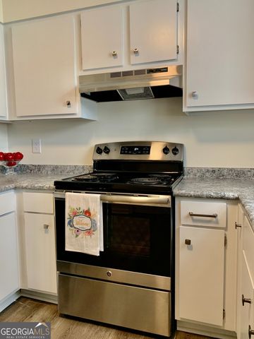 322 Powder Springs Street, Hiram, GA 30141