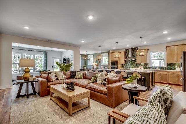 138 Anna Marie Way, Murrells Inlet, SC 29576