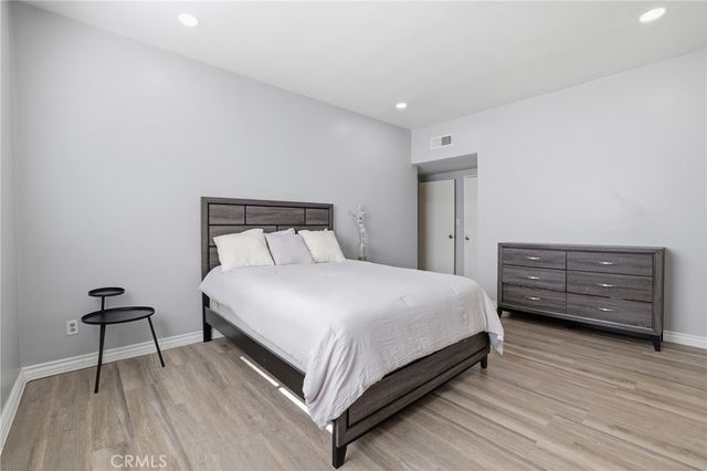 400 S La Fayette Park 315, Los Angeles, CA 90057