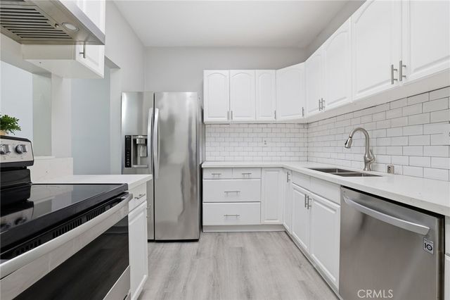 400 S La Fayette Park 315, Los Angeles, CA 90057