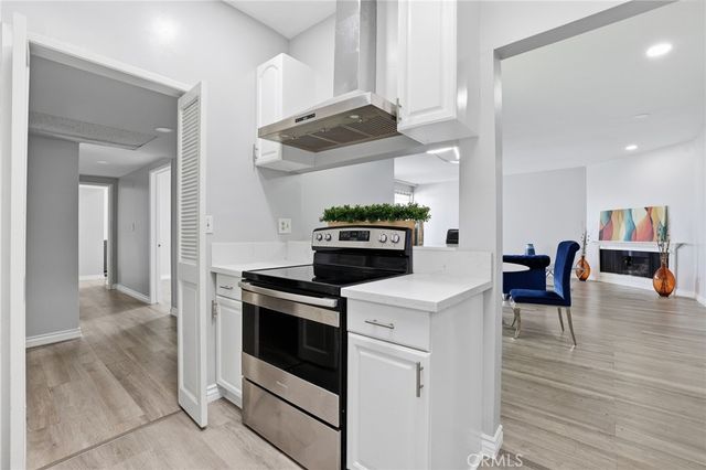 400 S La Fayette Park 315, Los Angeles, CA 90057