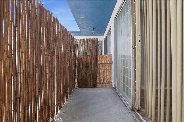 400 S La Fayette Park 315, Los Angeles, CA 90057