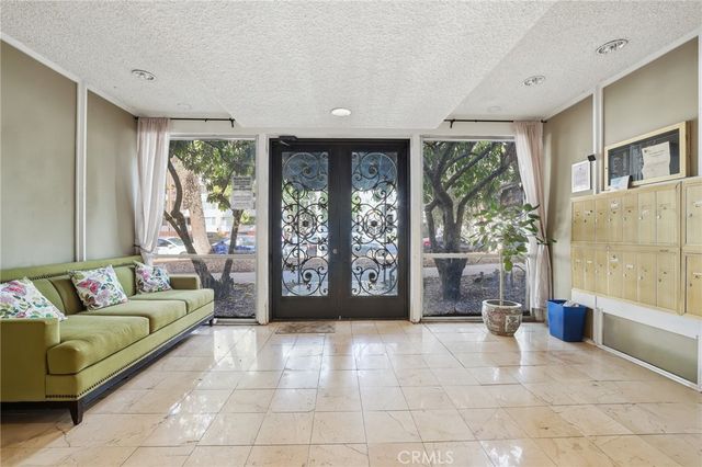 400 S La Fayette Park 315, Los Angeles, CA 90057