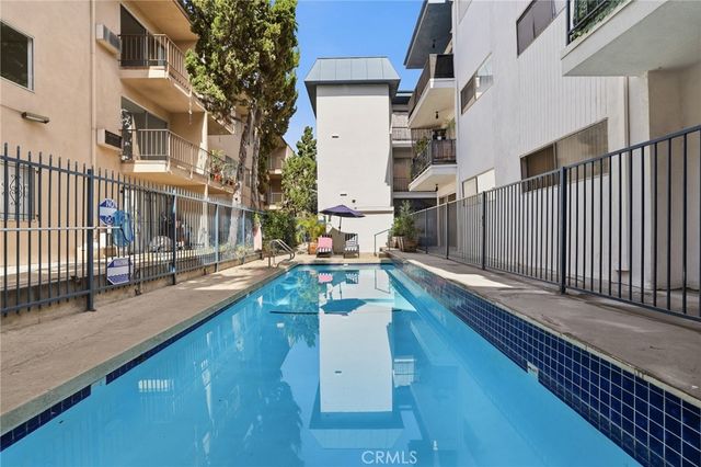 400 S La Fayette Park 315, Los Angeles, CA 90057
