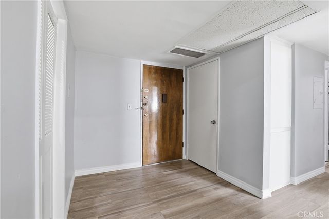 400 S La Fayette Park 315, Los Angeles, CA 90057