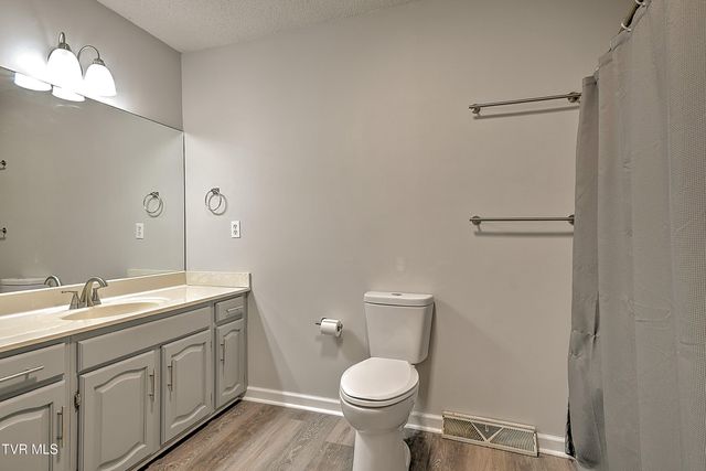 420 Eastley Court 420, Kingsport, TN 37660