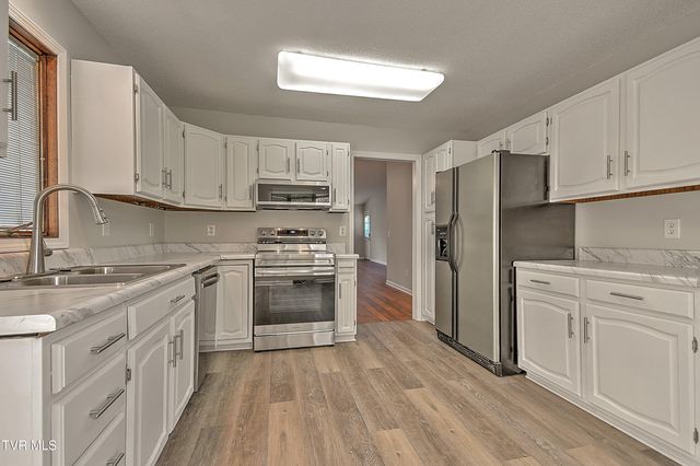 420 Eastley Court 420, Kingsport, TN 37660