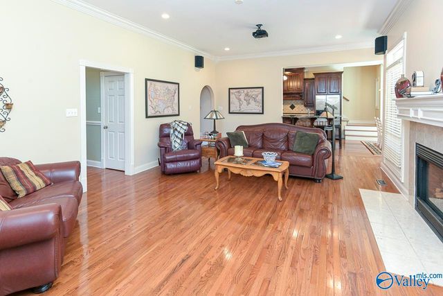 1642 Lake Cove Drive, Decatur, AL 35603