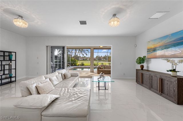 21550 Berwhich RUN, Estero, FL 33928