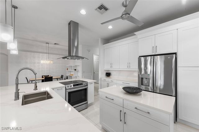 21550 Berwhich RUN, Estero, FL 33928